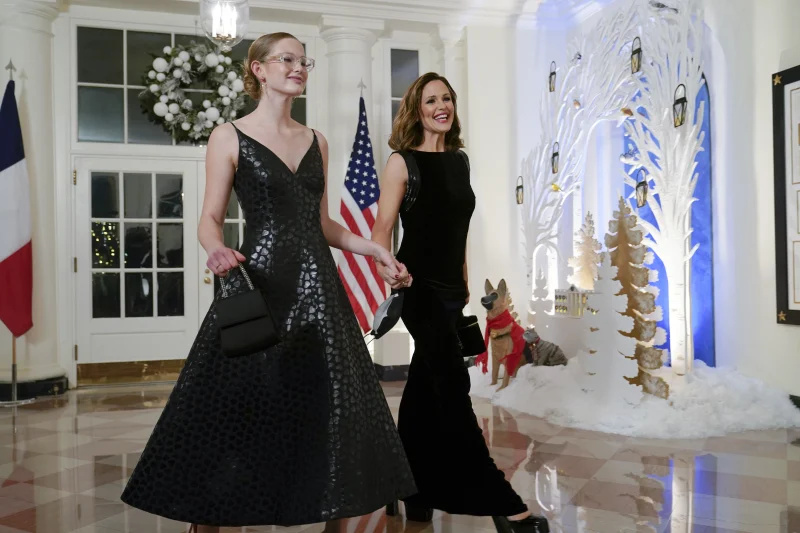 Kći Jennifer Garner Violet Affleck je njezin Mini-Me odjevena u rijetko javno pojavljivanje