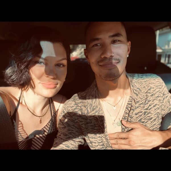 Η Jessie J Goes Instagram Official With Boyfriend Max Pham 11 μήνες μετά το Channing Tatum Split