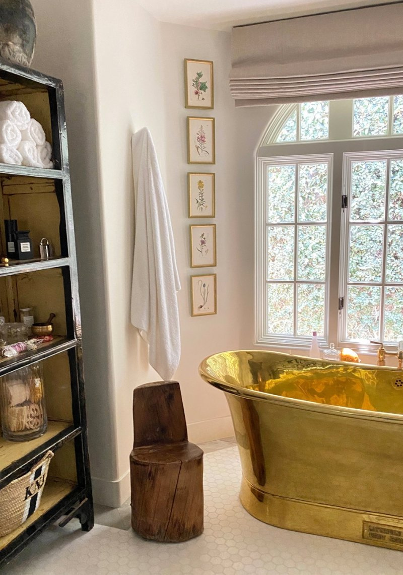   Kendall Jenner's Master Bathroom Is the Perfect Oasis: See Photos Inside the Supermodel's R&R Room