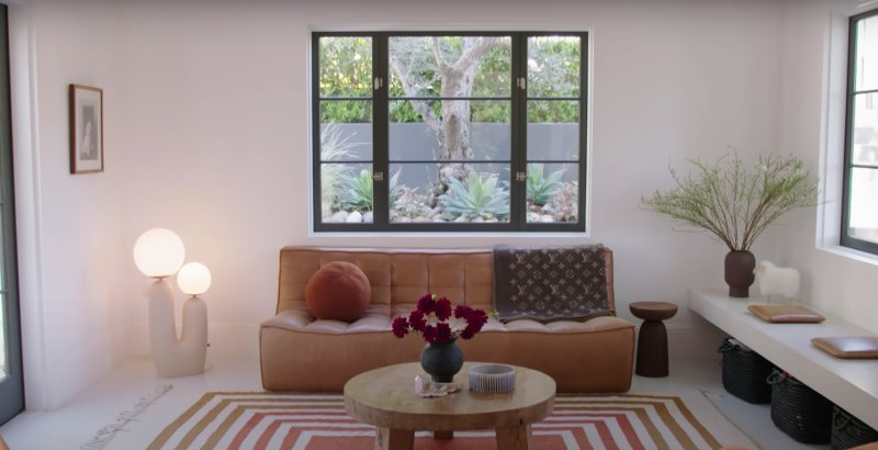   Ashley Tisdale elab oma Los Angelese kodus magusat elu: vaadake tema maja fotosid