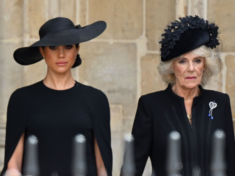   Meghan Markle participa do funeral da rainha Elizabeth com o príncipe Harry e a família real: fotos