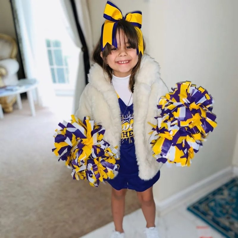   DJ z Jersey Shore Star Pauly D's Daughter Amabella Is a Cheerleader